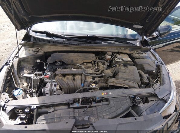 5NPLP4AG8NH065376 2022 HYUNDAI ELANTRA Black Rear view
