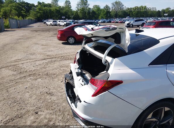 5NPLP4AG8NH073994 2022 HYUNDAI ELANTRA White Вид спереду