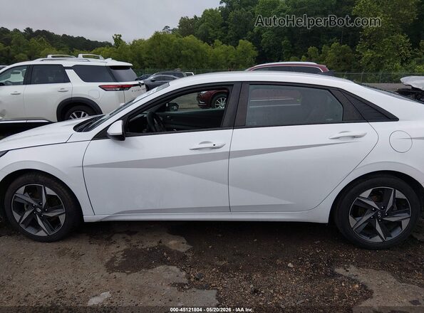 5NPLS4AG1PH090153 2023 HYUNDAI ELANTRA White Vista interior de 360 grados