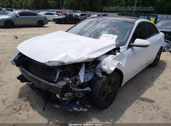 5NPLS4AG3MH046960 2021 HYUNDAI ELANTRA White Вид спереду