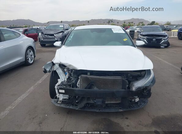 5NPLS4AG3NH062576 2022 HYUNDAI ELANTRA White 