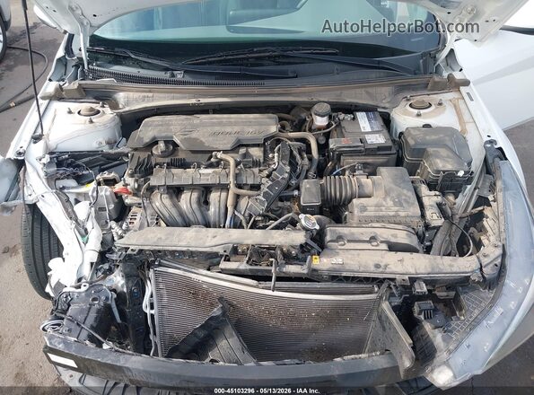 5NPLS4AG3NH062576 2022 HYUNDAI ELANTRA White 