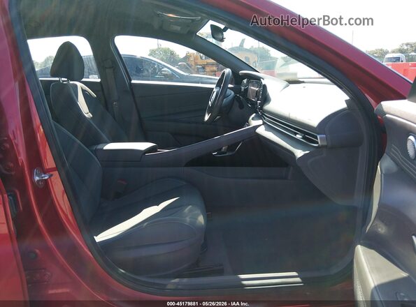5NPLS4AG3NH075232 2022 HYUNDAI ELANTRA Red Vista interior delantera