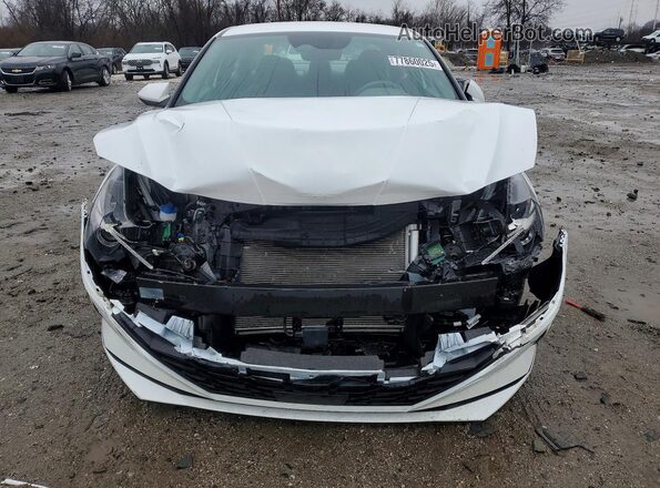 5NPLS4AG5NH068136 2022 HYUNDAI ELANTRA White 
