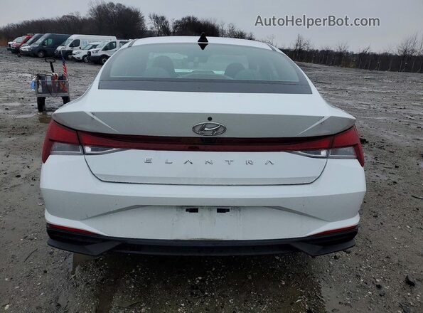 5NPLS4AG5NH068136 2022 HYUNDAI ELANTRA White 