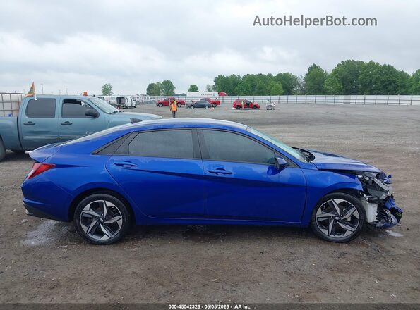 5NPLS4AG8PH105926 2023 HYUNDAI ELANTRA Blue Rear interior view