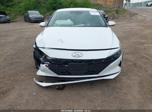 5NPLS4AG9MH003868 2021 HYUNDAI ELANTRA White ხელსაწყოთა პანელის ხედი