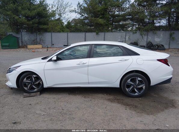 5NPLS4AGXPH102784 2023 HYUNDAI ELANTRA White 