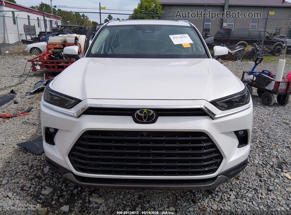 5TDAAAA53SS028795 2025 TOYOTA GRAND HIGHLANDER White Widok wnętrza z tyłu