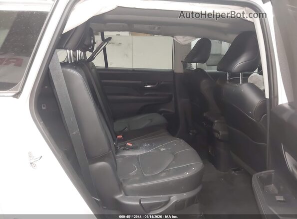 5TDAAAA5XRS017979 2024 TOYOTA GRAND HIGHLANDER White 