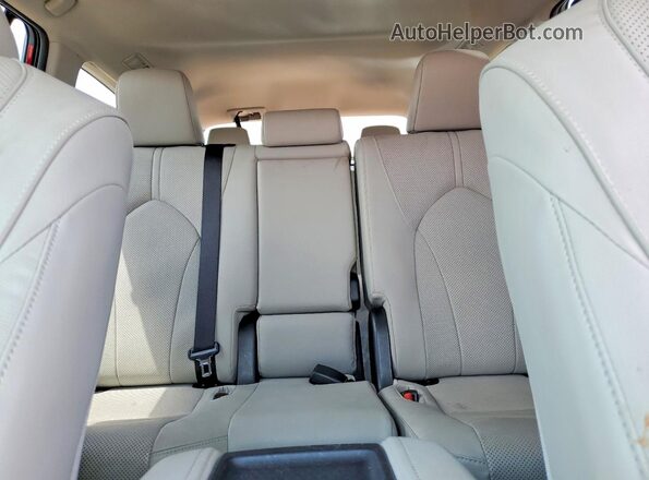 5TDAAAA5XSS022489 2025 TOYOTA GRAND Красный 