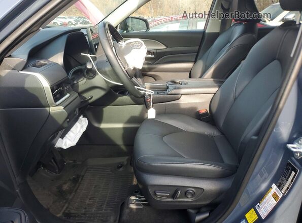 5TDAAAB50RS014653 2024 TOYOTA GRAND Blue Widok wnętrza z przodu