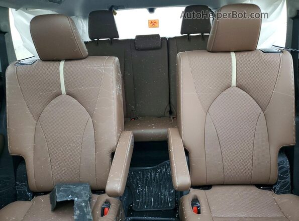 5TDAAAB50TS122634 2026 TOYOTA GRAND Gray Հետևի նստատեղերի տեսք