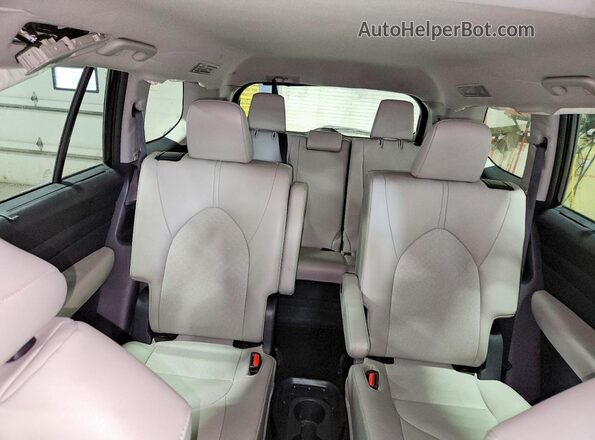 5TDAAAB55RS069986 2024 TOYOTA GRAND Синий 