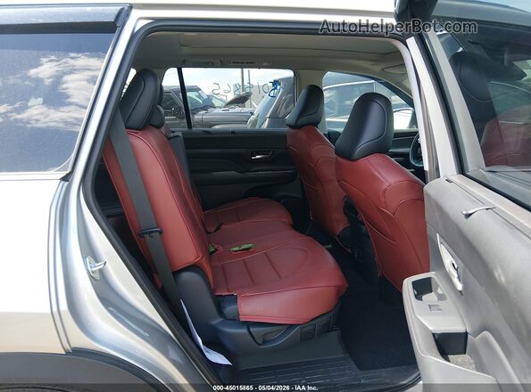 5TDAAAB59TS118694 2026 TOYOTA LE Silver Вид наклейки з VIN-кодом