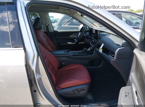 5TDAAAB59TS118694 2026 TOYOTA LE Silver Вид салону спереду