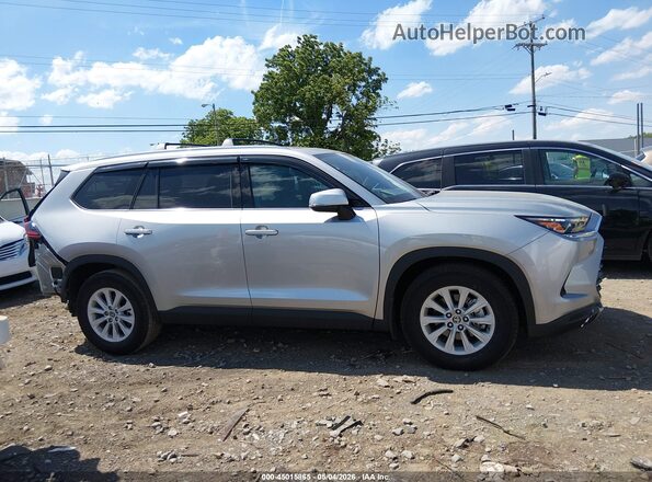 5TDAAAB59TS118694 2026 TOYOTA LE Silver Панорамний вид салону 360°