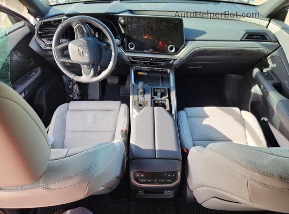 5TDAAAB68TS060036 2026 LEXUS TX Silver Widok deski rozdzielczej