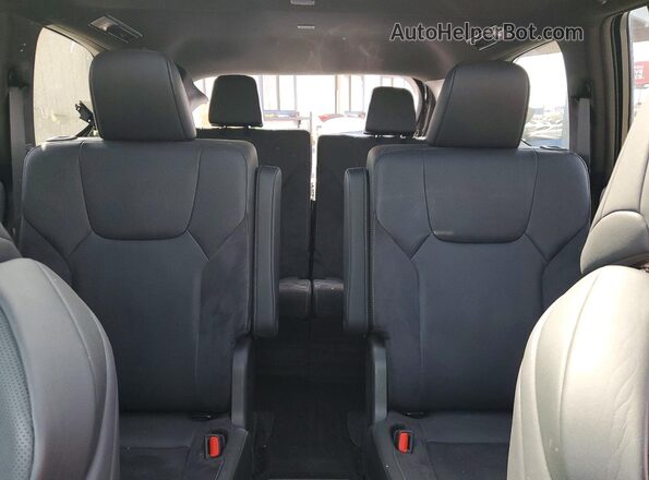 5TDABAB63RS005306 2024 LEXUS TX Gray Rear seats view