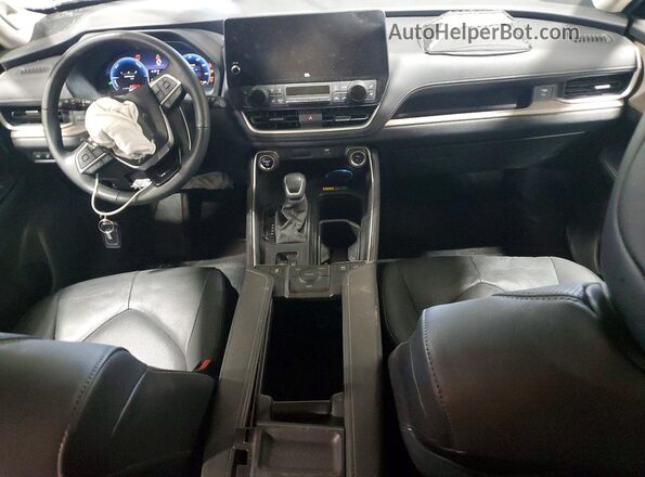 5TDACAB57RS007239 2024 TOYOTA GRAND Серебряный 