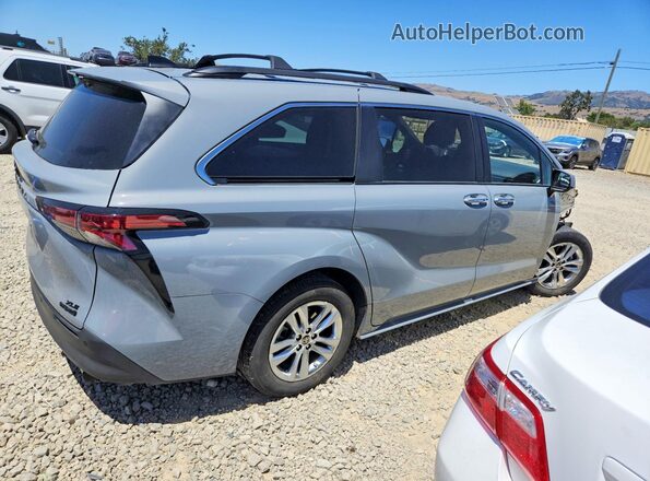 5TDASKFCXNS053191 2022 TOYOTA SIENNA Gray Tył prawy
