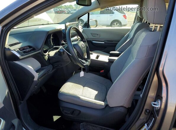 5TDBRKEC7NS078132 2022 TOYOTA SIENNA Gray Widok wnętrza z przodu