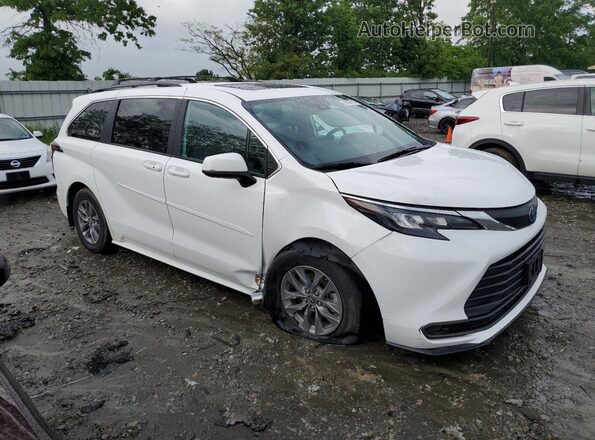 5TDBSKFC7SS154429 2025 TOYOTA LE White Delantero derecho