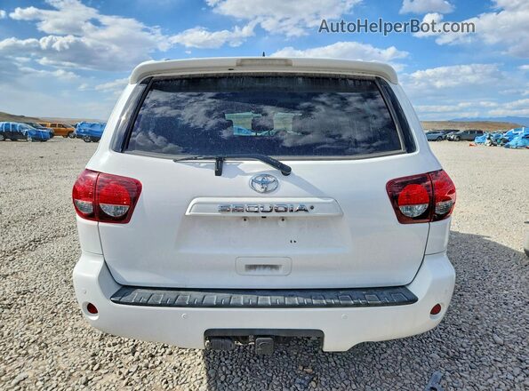 5TDBY5G13JS162135 2018 TOYOTA SEQUOIA Белый Вид сзади