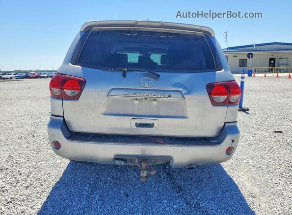 5TDBY5G19JS159451 2018 TOYOTA SEQUOIA Серебряный Вид сзади