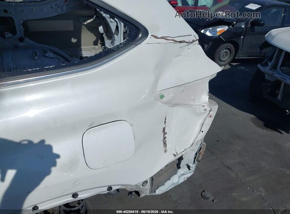 5TDBZRBH2MS057101 2021 TOYOTA HIGHLANDER White 