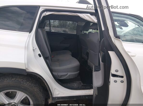 5TDBZRBHXLS035801 2020 TOYOTA LE White 