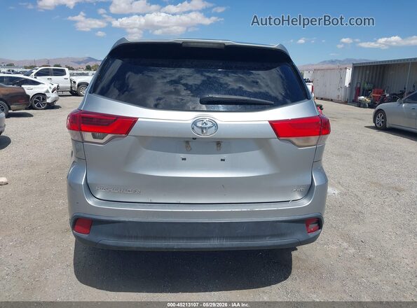 5TDBZRFH0KS980183 2019 TOYOTA HIGHLANDER Silver 