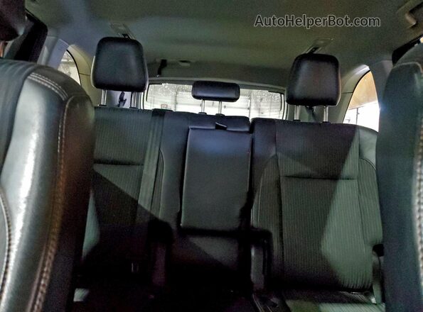 5TDBZRFH4HS477605 2017 TOYOTA HIGHLANDER Black Vista de los asientos traseros