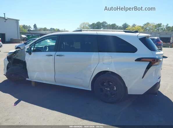 5TDCSKFC0TS251509 2026 TOYOTA SIENNA White 