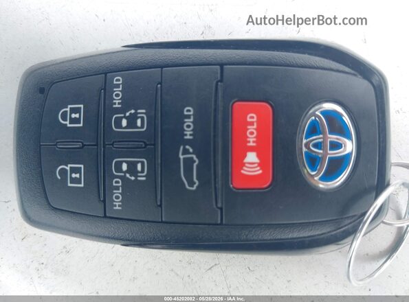 5TDCSKFC3SS167828 2025 TOYOTA SIENNA Gray Vista del salpicadero