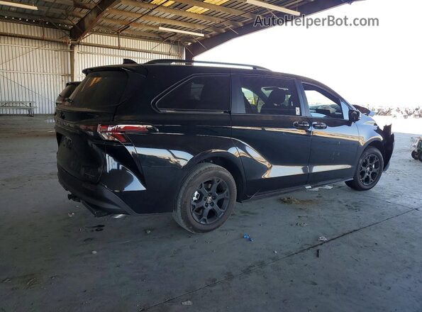 5TDCSKFC5TS237072 2026 TOYOTA SIENNA Черный Задняя правая четверть