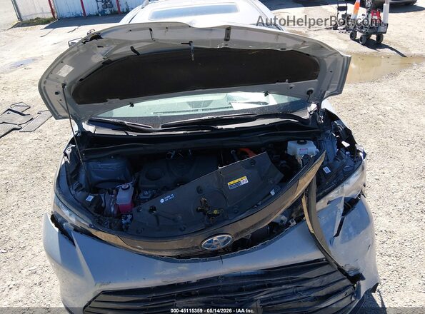 5TDCSKFC8RS122149 2024 TOYOTA SIENNA Gray 