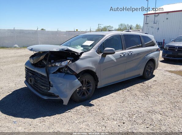5TDCSKFC8RS122149 2024 TOYOTA SIENNA Gray 