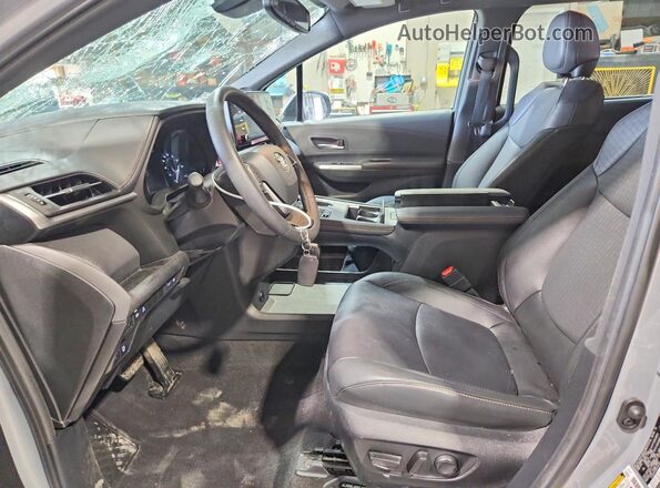 5TDCSKFC8RS144135 2024 TOYOTA SIENNA Gray 