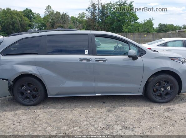 5TDCSKFC8SS201682 2025 TOYOTA SIENNA Gray Widok wnętrza z tyłu