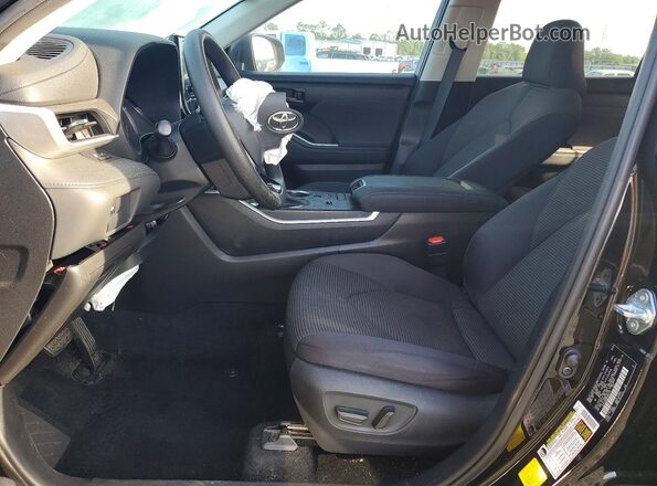 5TDCZRAH8MS054113 2021 TOYOTA HIGHLANDER Black Front interior view