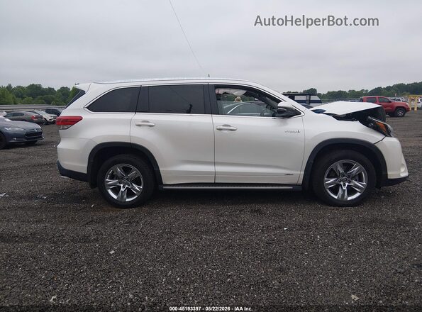5TDDGRFH0JS044013 2018 TOYOTA HIGHLANDER HYBRID White Widok wnętrza z tyłu