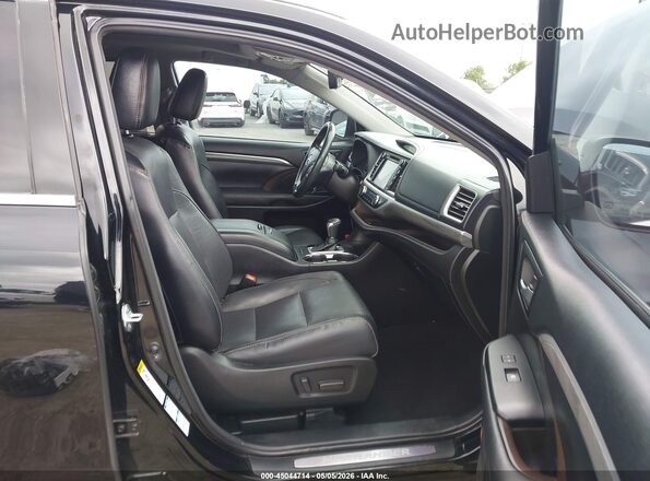 5TDDGRFH9JS043054 2018 TOYOTA LIMITED Черный Вид салона спереди