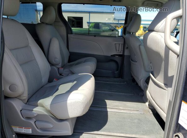 5TDDK3DC7GS137039 2016 TOYOTA SIENNA Синий 