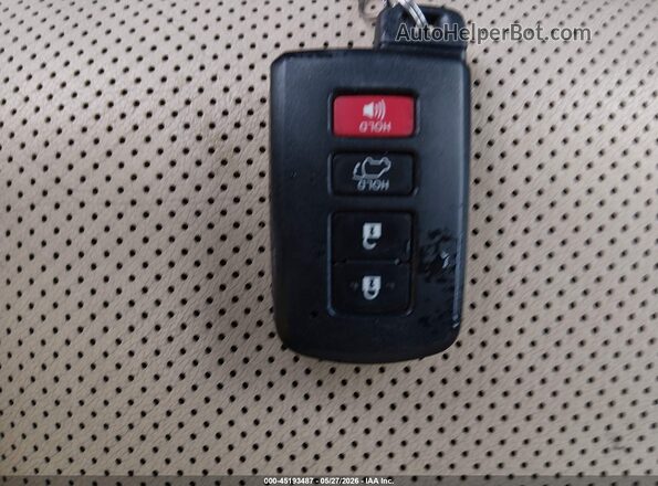 5TDDKRFHXGS345721 2016 TOYOTA HIGHLANDER Бежевый Вид панели приборов