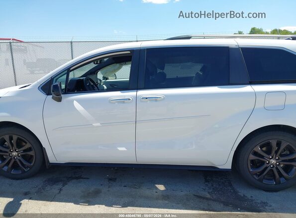5TDDRKEC8PS152069 2023 TOYOTA SIENNA White 