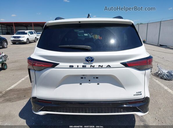 5TDDRKEC8PS152069 2023 TOYOTA SIENNA White 