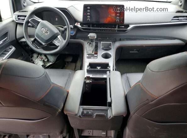 5TDDSKFCXPS091004 2023 TOYOTA SIENNA Gray Вид панелі приладів
