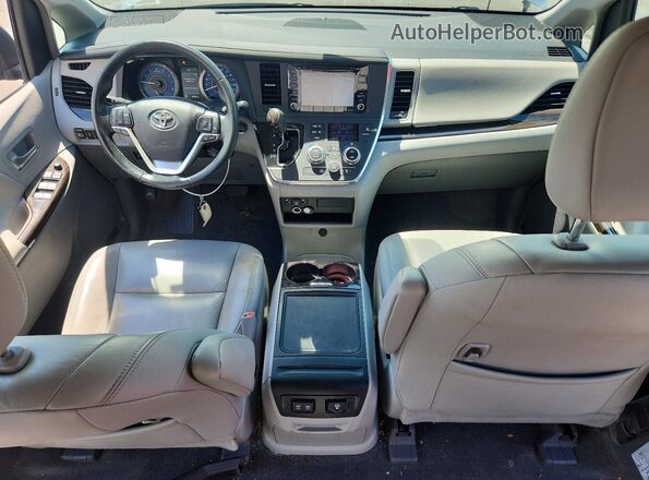 5TDDZ3DC7KS214853 2019 TOYOTA SIENNA Silver Вид панелі приладів