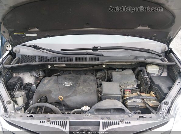 5TDDZ3DCXLS239764 2020 TOYOTA SIENNA Gray Rear view